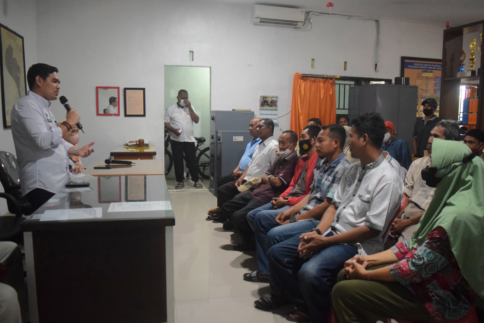 Penunjang Foto Silaturahmi Bersama Warga Kelurahan Sambung Jawa - 2