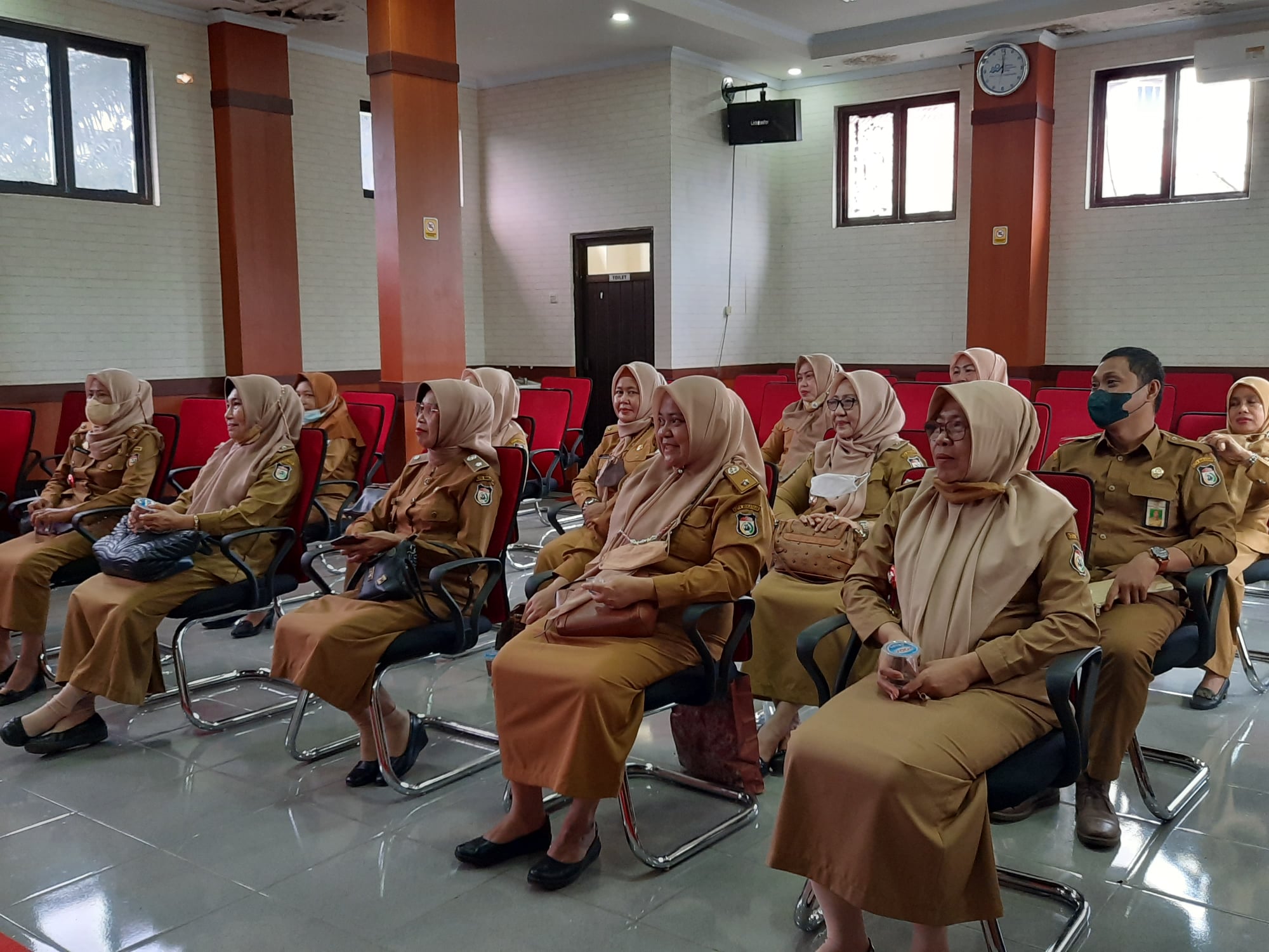 Penunjang Foto RAPAT KOORDINASI - 3